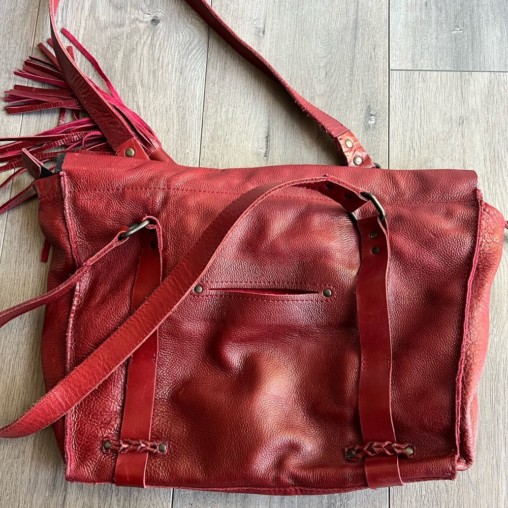 Vintage Red leather Embrazio shoulder bag